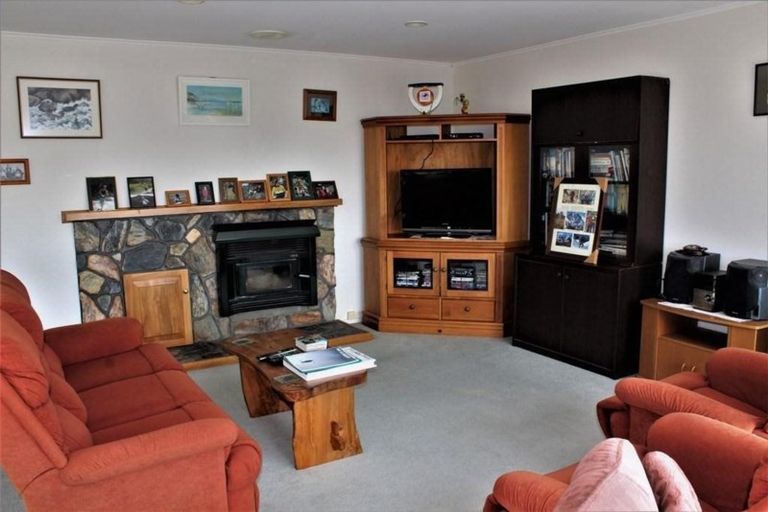 Photo of property in 50 Rangihaeata Road, Rangihaeata, Takaka, 7182