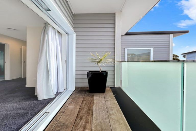 Photo of property in 51a Gills Road, Bucklands Beach, Auckland, 2014