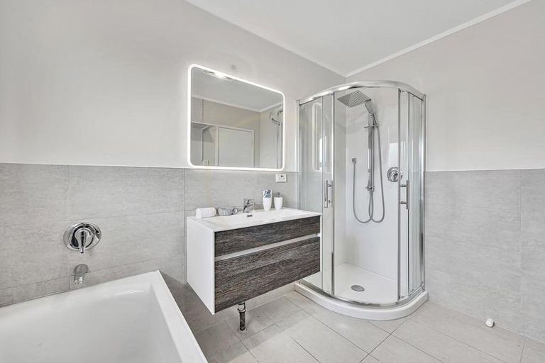 Photo of property in 3/84 Rangitoto Road, Papatoetoe, Auckland, 2025