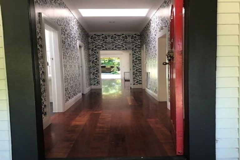 Photo of property in 40 Main Street, Greytown, 5712