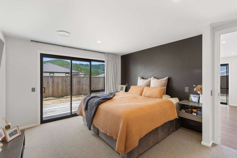 Photo of property in 38 George Fyfe Way, Wakefield, 7025