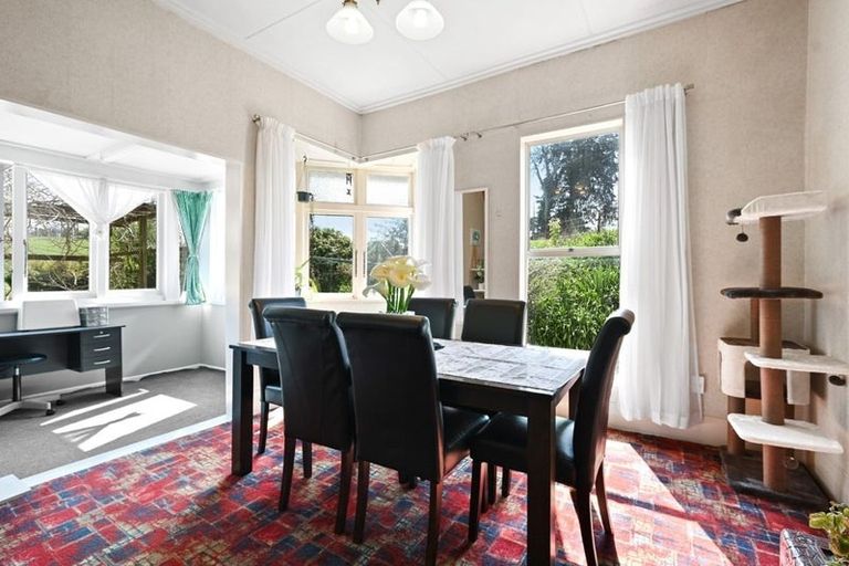 Photo of property in 110 Foster Road, Temple View, Hamilton, 3290