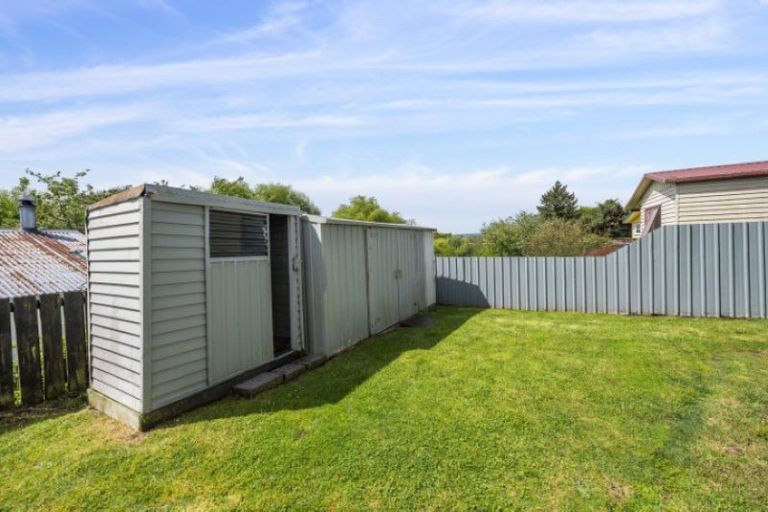 Photo of property in 17 Homedale Street, Pukehangi, Rotorua, 3015