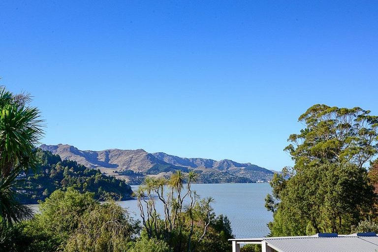 Photo of property in 23 Merlincote Crescent, Governors Bay, Lyttelton, 8971