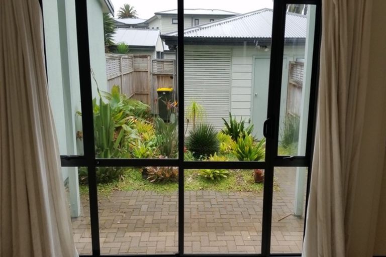 Photo of property in 20/2 Armoy Drive, East Tamaki, Auckland, 2016