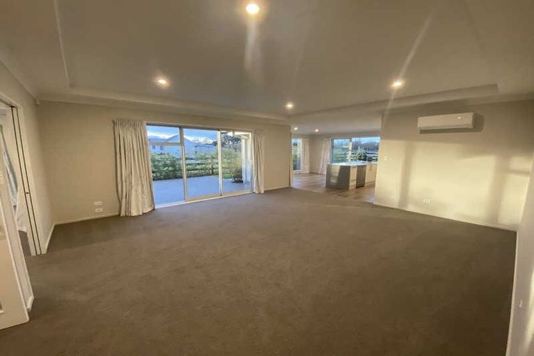 Photo of property in 80 Sutherland Drive, Kaiapoi, 7630