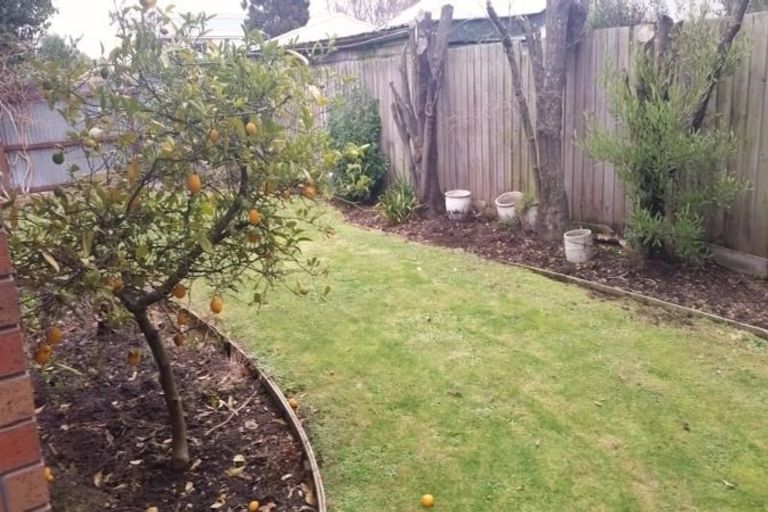 Photo of property in 23 Somerfield Street, Somerfield, Christchurch, 8024