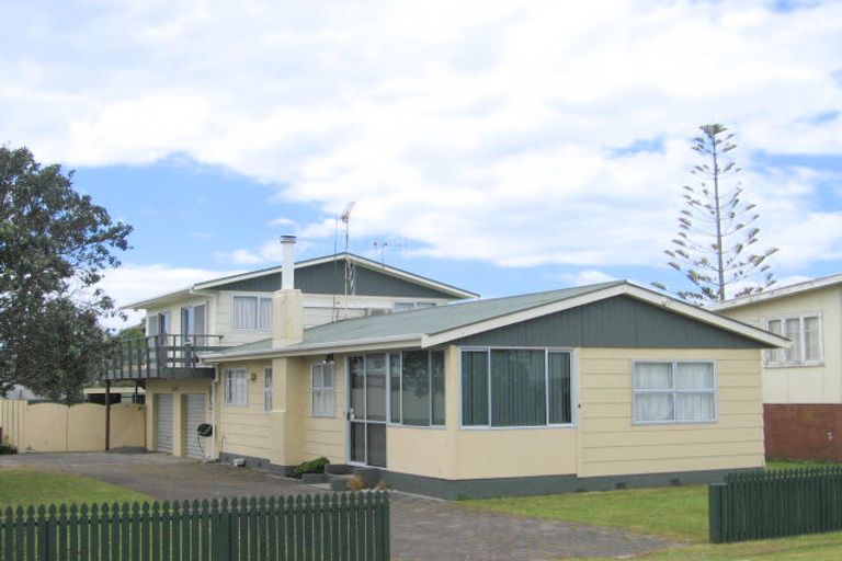 Photo of property in 1 Tatai Road, Bowentown, Katikati, 3177