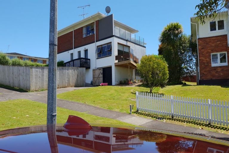 Photo of property in 54 Simkin Avenue, St Johns, Auckland, 1072