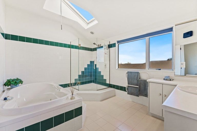 Photo of property in 11 Titri Place, Mosgiel, 9024