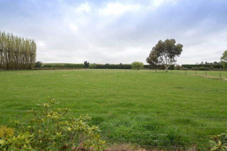 Photo of property in 126 Johnstone Street, Tinwald, Ashburton, 7774