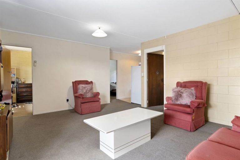 Photo of property in 45 Corinna Street, Welcome Bay, Tauranga, 3112