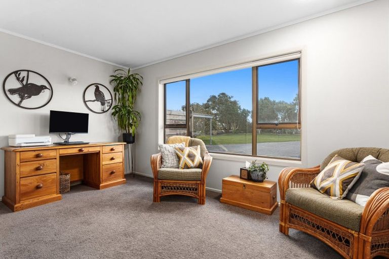 Photo of property in 97 East Bank Road, Edgecumbe, Whakatane, 3193