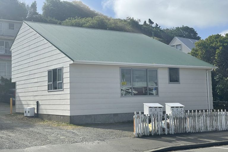 Photo of property in 2/26 Phillip Street, Johnsonville, Wellington, 6037