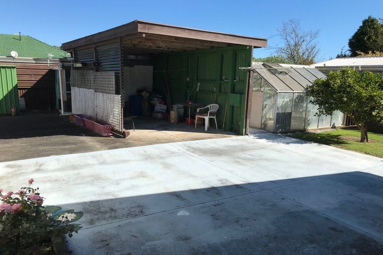 Photo of property in 16 Hackett Street, Whanganui East, Whanganui, 4500