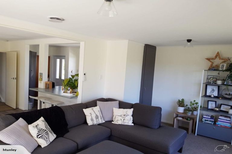 Photo of property in 12 Bobstay Lane, Whitby, Porirua, 5024