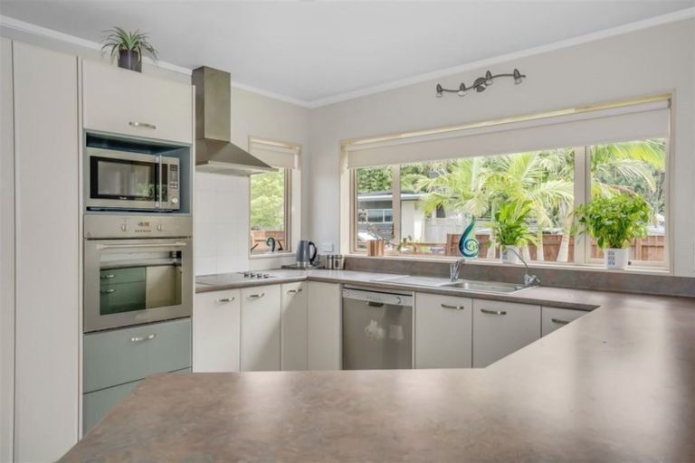 Photo of property in 23 Manawa Drive, Ngunguru, Whangarei, 0173