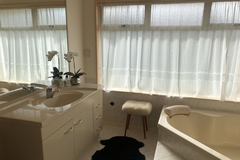 Photo of property in 66 Wakefield Drive, Bethlehem, Tauranga, 3110