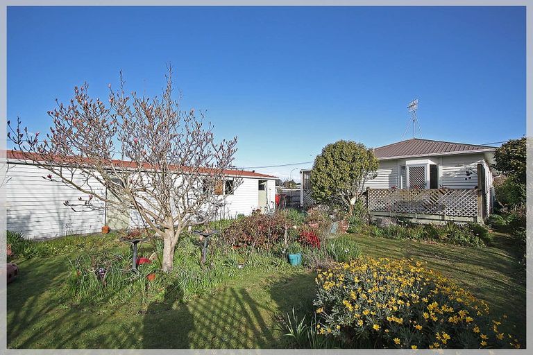 Photo of property in 23 Cook Street, Foxton, 4814