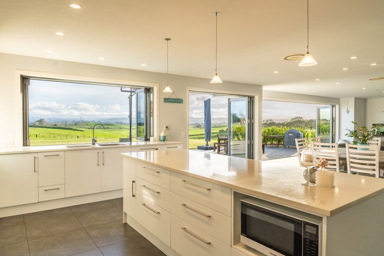 Photo of property in 310 Gillard Road, Ngahinapouri, Ohaupo, 3882