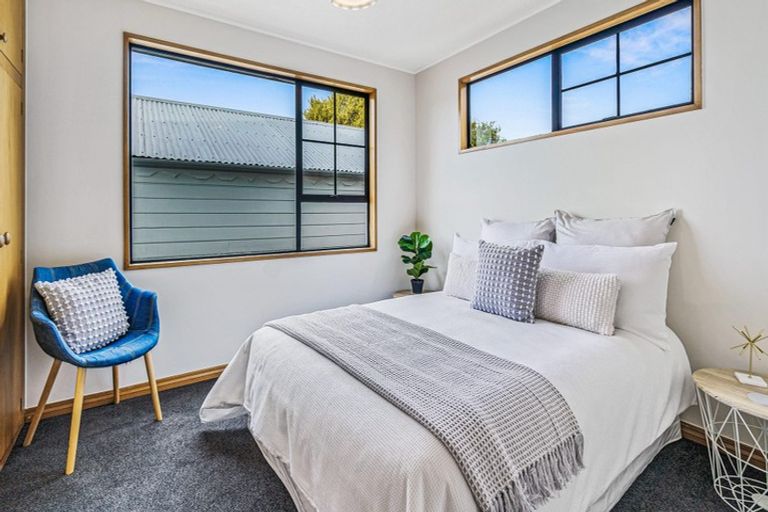 Photo of property in 101 Waratah Street, Avondale, Christchurch, 8061