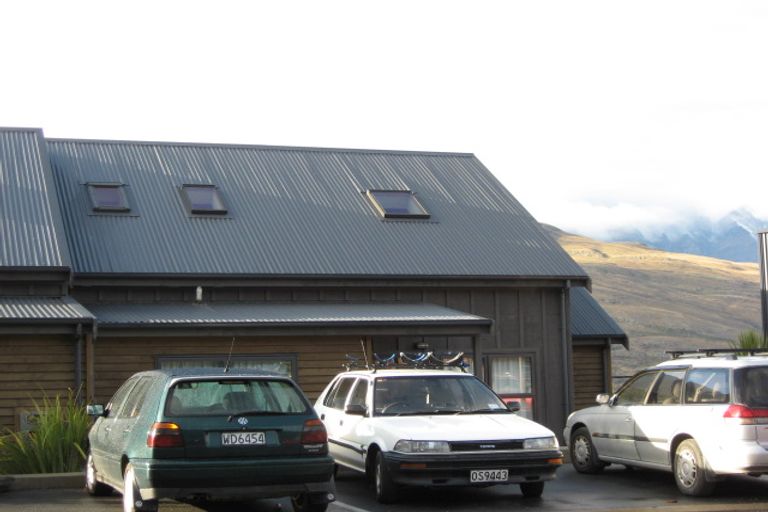 Photo of property in 4 Nugget Knob, Queenstown, 9300