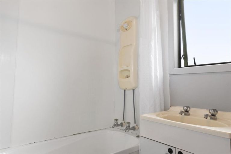 Photo of property in 18 Hunt Crescent, Hillcrest, Rotorua, 3015