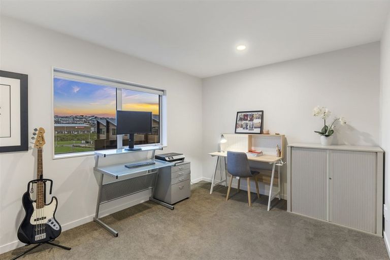 Photo of property in 11 Keel Street, Long Bay, Auckland, 0630