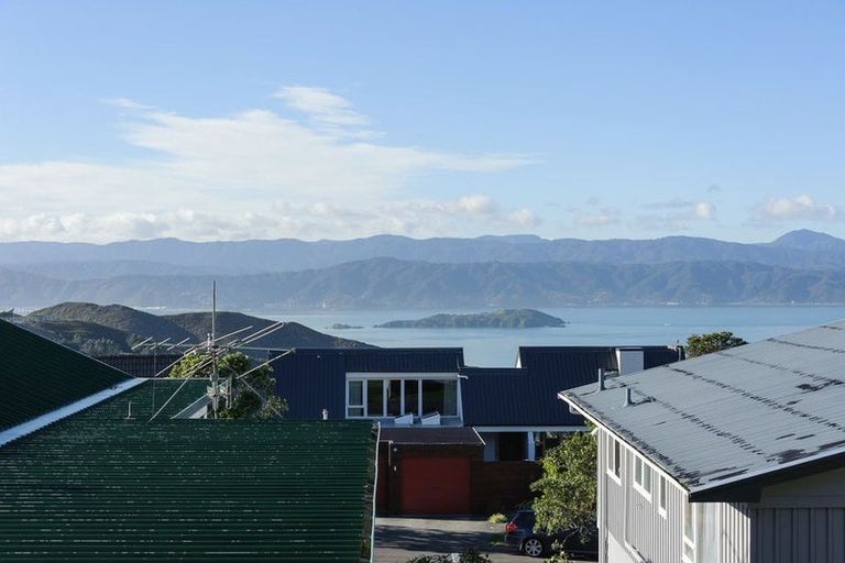 Photo of property in 15 Nagpur Terrace, Broadmeadows, Wellington, 6035