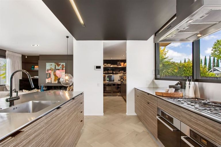 Photo of property in 71 Chapter Street, St Albans, Christchurch, 8052