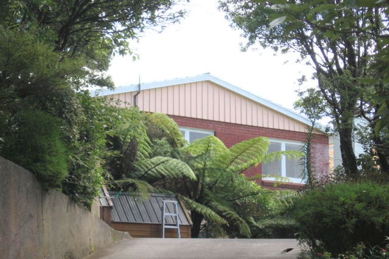 Photo of property in 35 Spencer Street, Crofton Downs, Wellington, 6035