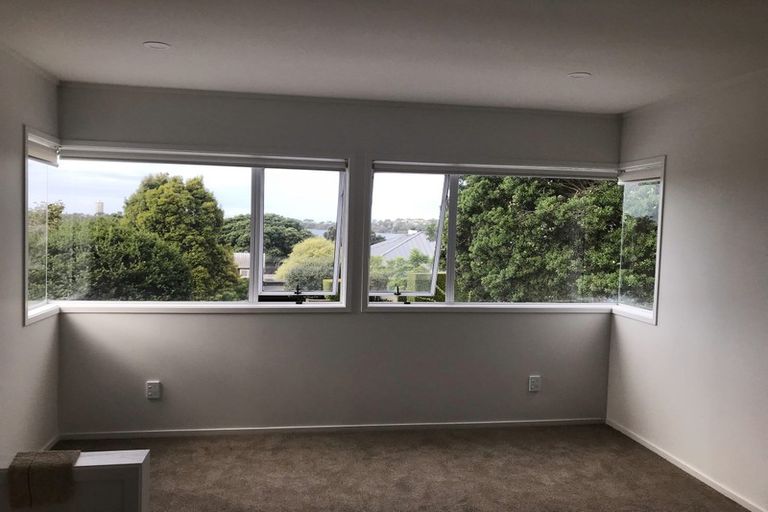 Photo of property in 24 Lake View Road, Takapuna, Auckland, 0622