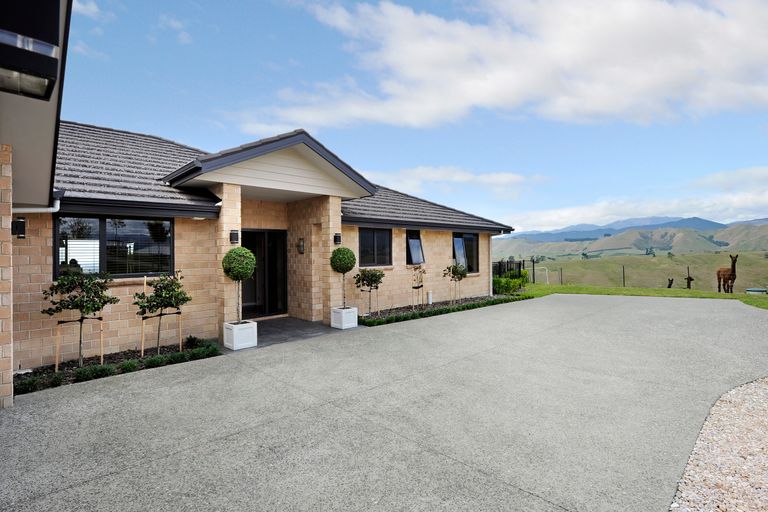 Photo of property in 102 Kilkenny Place, Wakefield, 7095