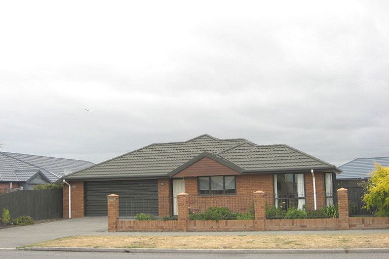 Photo of property in 58 Broadhaven Avenue, Parklands, Christchurch, 8083