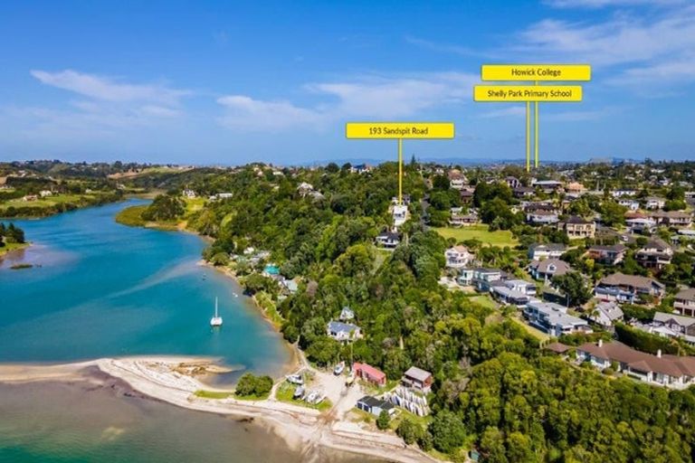 Photo of property in 193 Sandspit Road, Shelly Park, Auckland, 2014