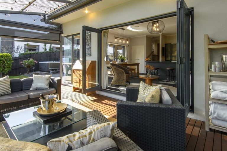 Photo of property in 15 Riddington Rise, Ohauiti, Tauranga, 3112