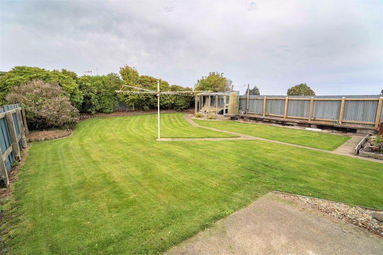 Photo of property in 1 Abbot Street, Waverley, Invercargill, 9810