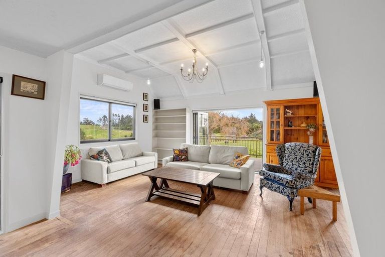 Photo of property in 14 Te Arai Point Road, Te Arai, Wellsford, 0975