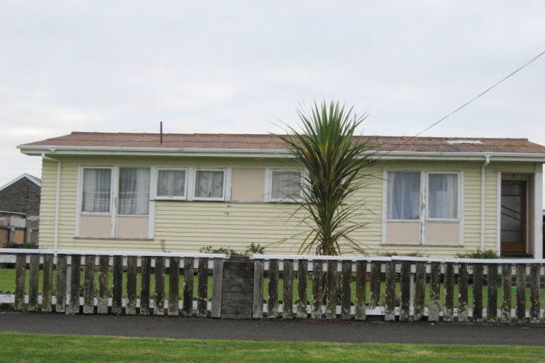 Photo of property in 21 Bedford Street, Fitzroy, New Plymouth, 4312