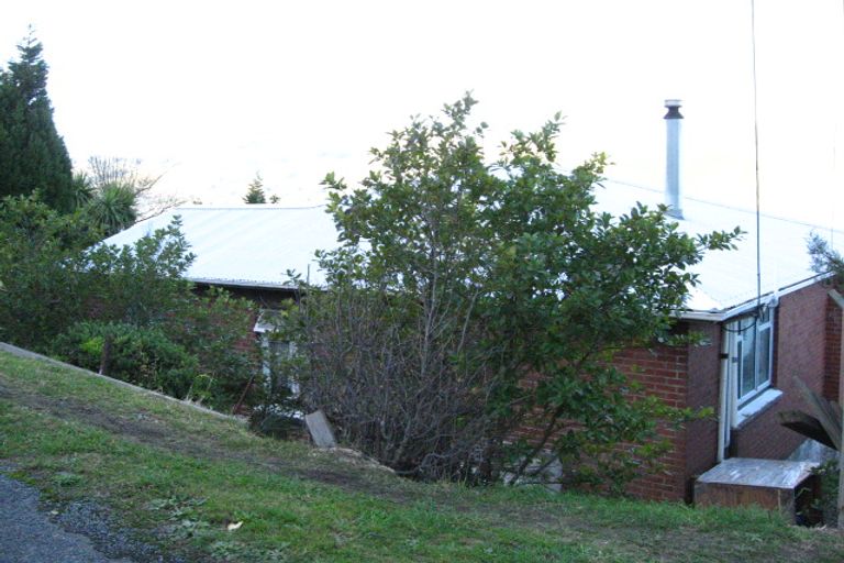 Photo of property in 20 Ocean View Road, Ravensbourne, Dunedin, 9022