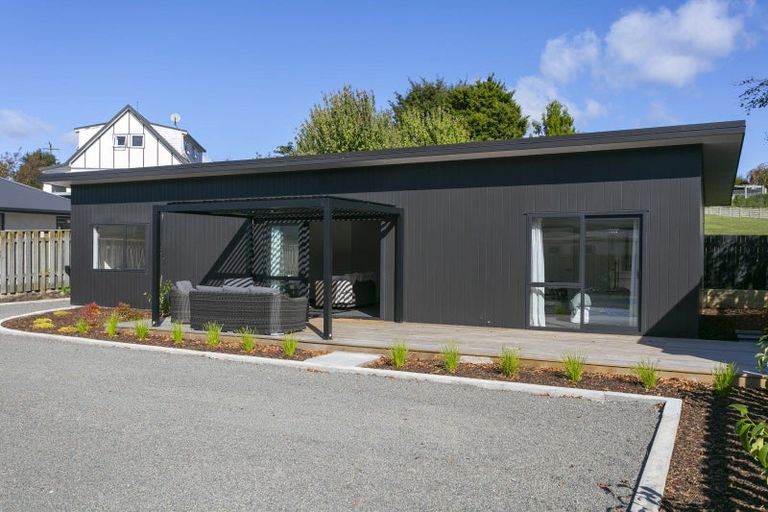 Photo of property in 2/151 Tauhara Road, Tauhara, Taupo, 3330