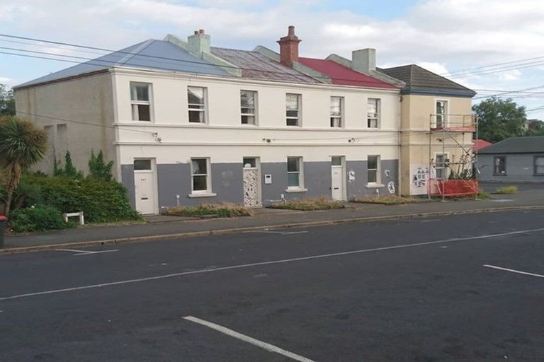 Photo of property in 587 Castle Street, North Dunedin, Dunedin, 9016