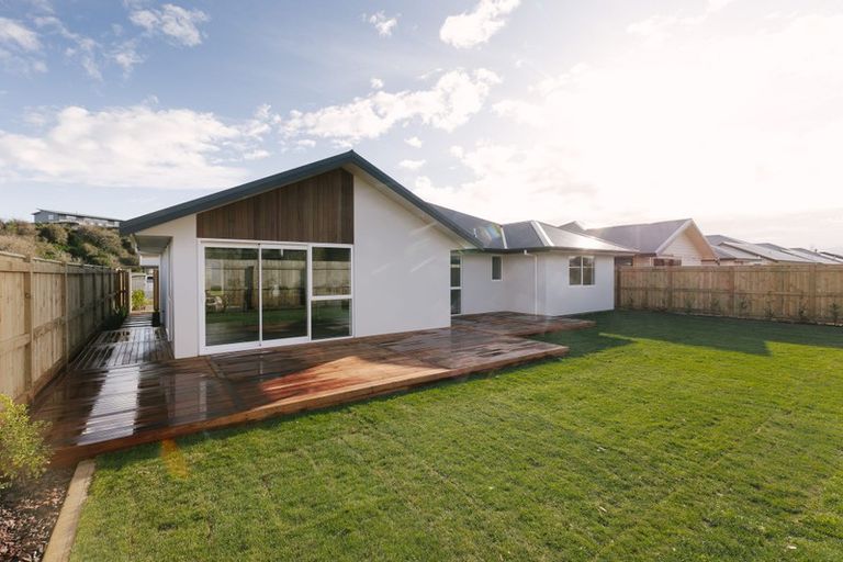 Photo of property in 42 Freedom Drive, Kelvin Grove, Palmerston North, 4414