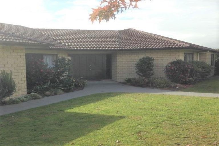 Photo of property in 112 Rowesdale Drive, Ohauiti, Tauranga, 3112