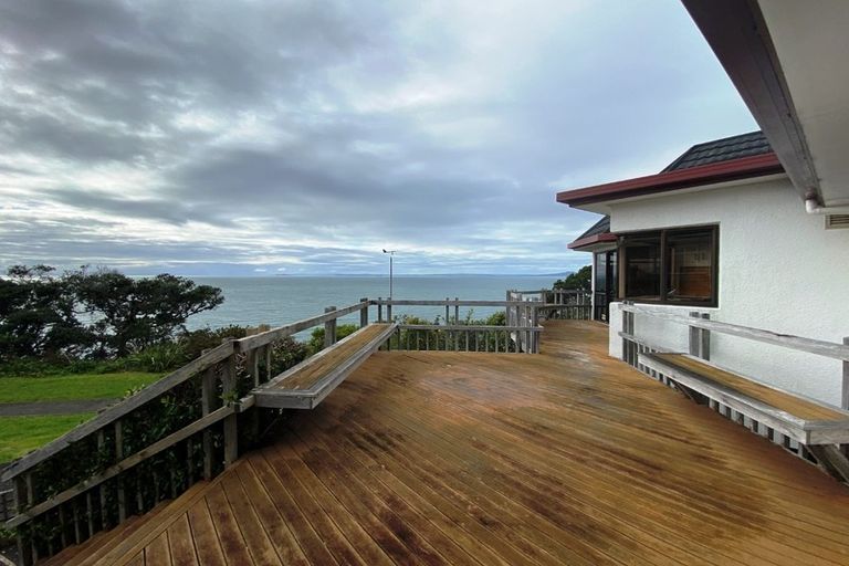 Photo of property in 30 East Avenue, Manly, Whangaparaoa, 0930
