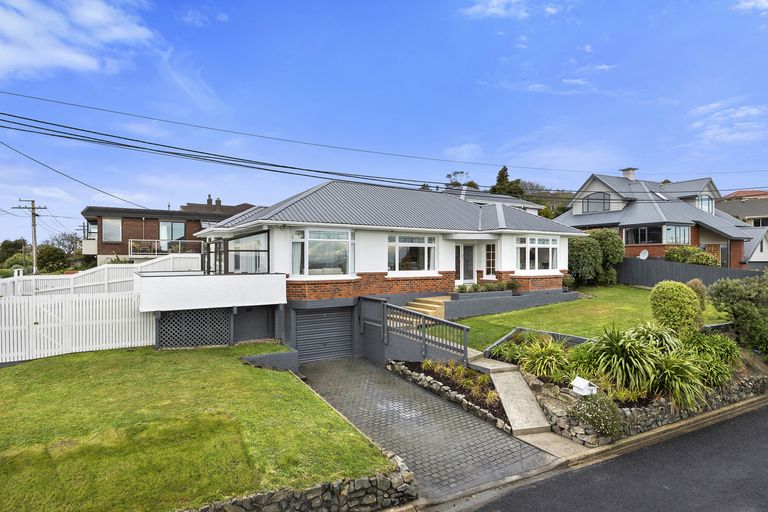 Photo of property in 15 Shandon Road, Vauxhall, Dunedin, 9013