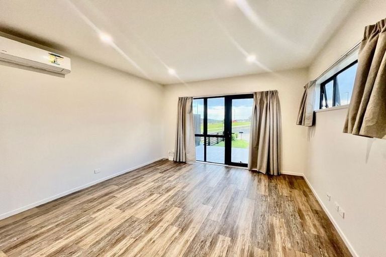 Photo of property in 45 Canna Street, Totara Park, Auckland, 2019