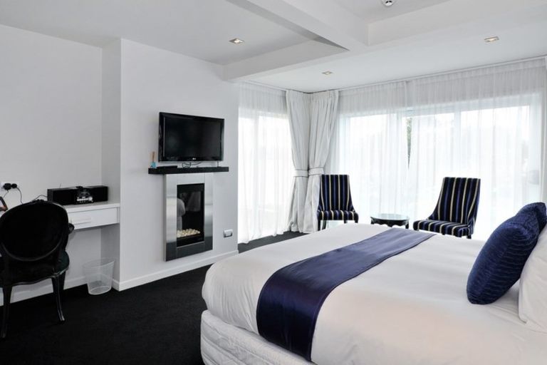 Photo of property in 167-173 Kawaha Point Road, Kawaha Point, Rotorua, 3010