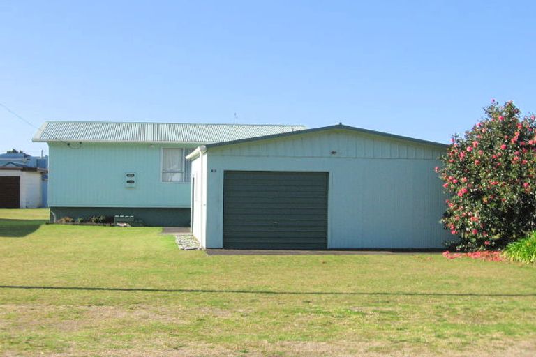 Photo of property in 83 Riverview Road, Cooks Beach, Whitianga, 3591