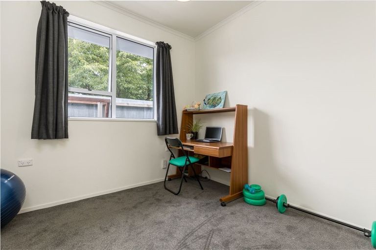 Photo of property in 19 Hounslow Street, Ilam, Christchurch, 8041